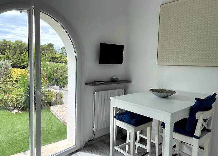 La Quietude Villa